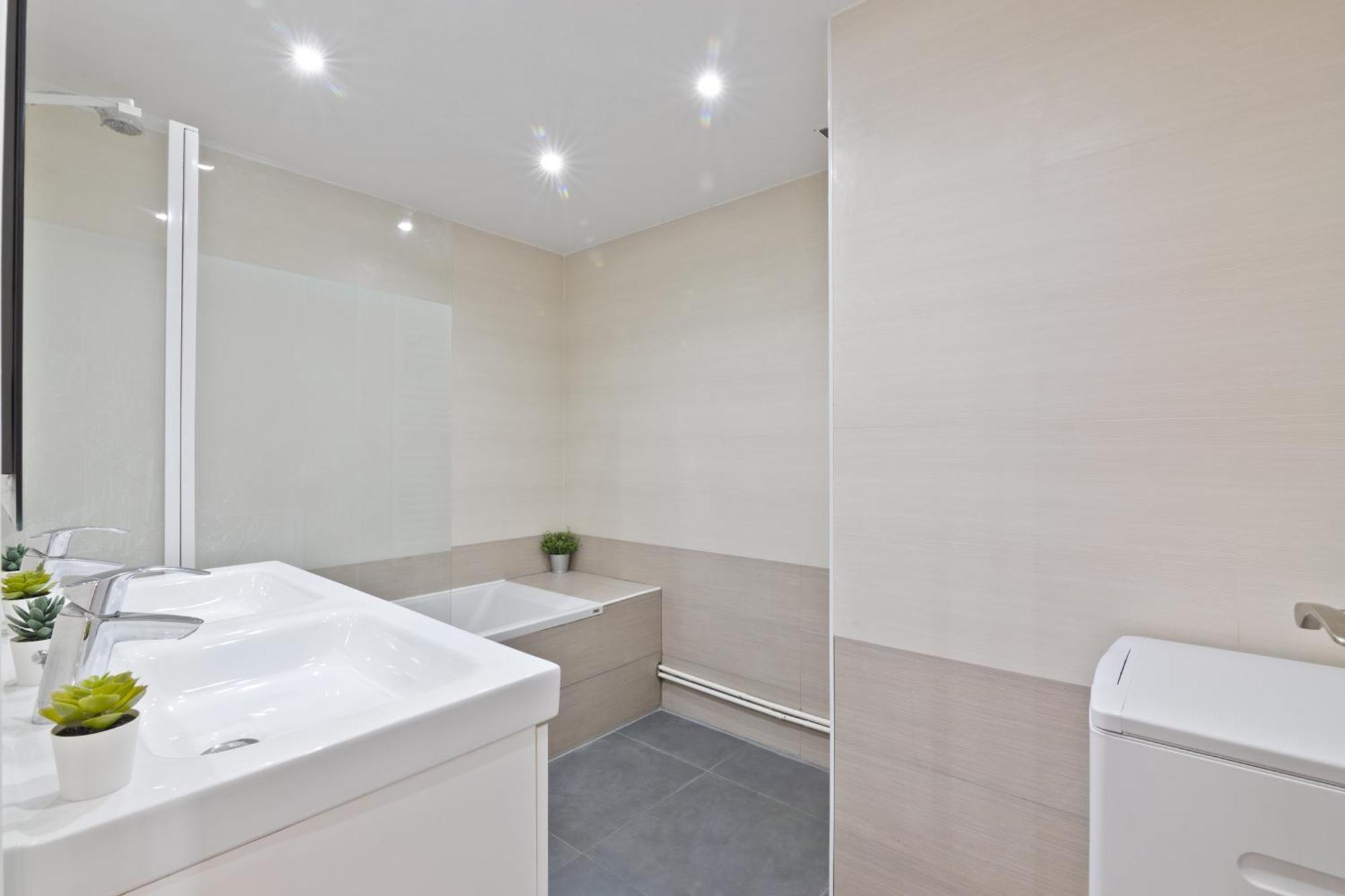 Appartamento Heart Of - 3br - 8p - Tour Eiffel 7 Free Netflix Parigi